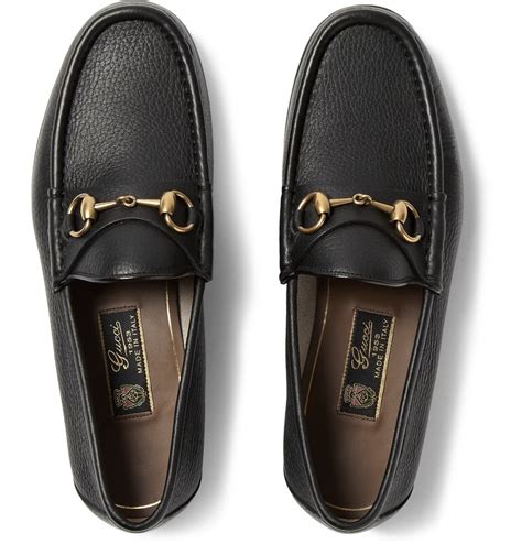 gucci pebbled mens loafer with horsebit tassel